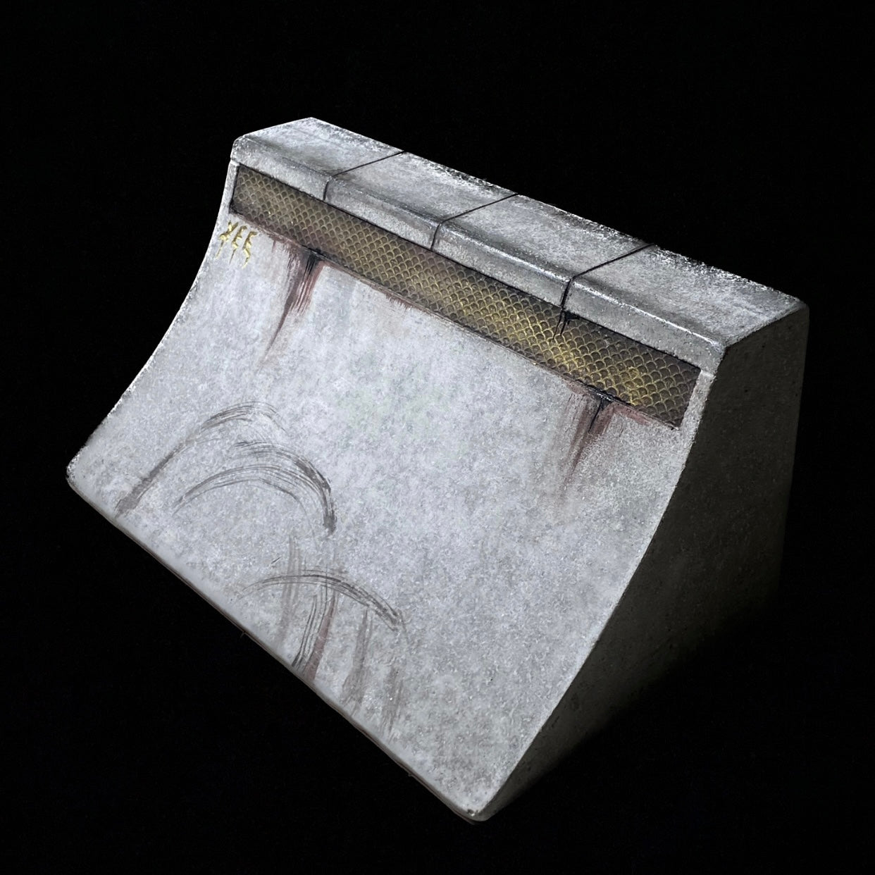 A- REALITY QUARTER
