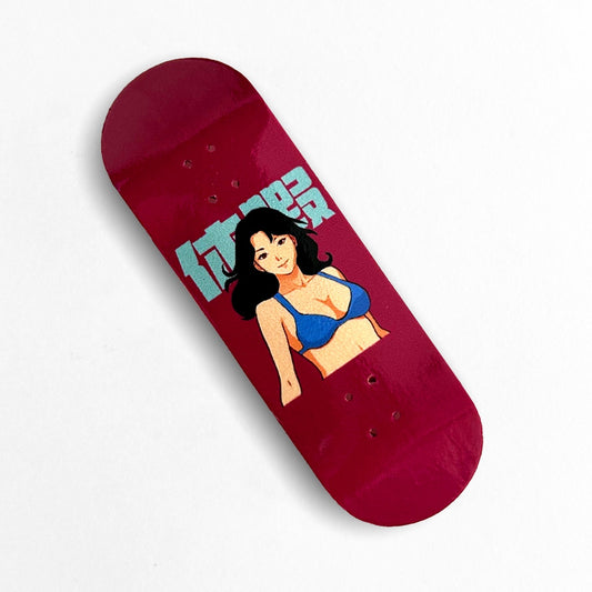 EXPERT YEE DECK 'A woman walking toward you'
