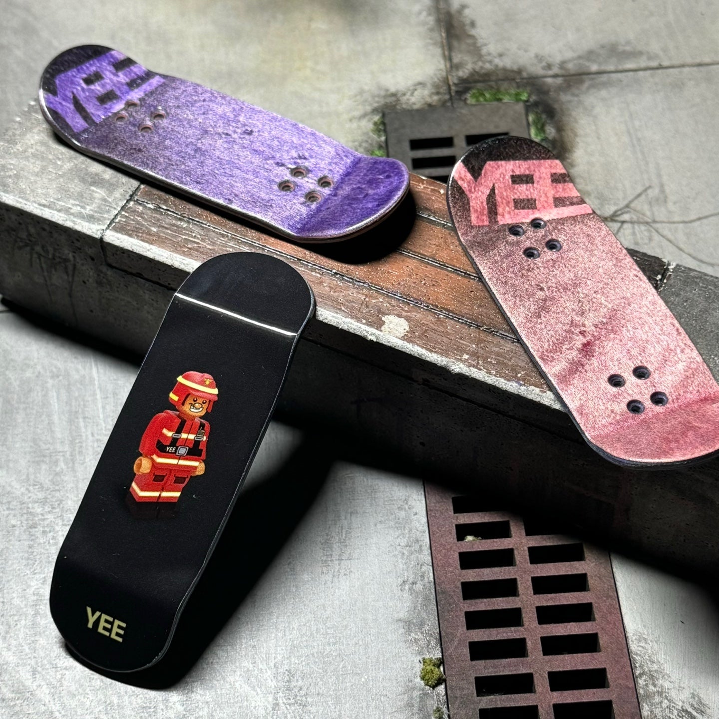 YEE PRO DECK  'BLACK LEGO'