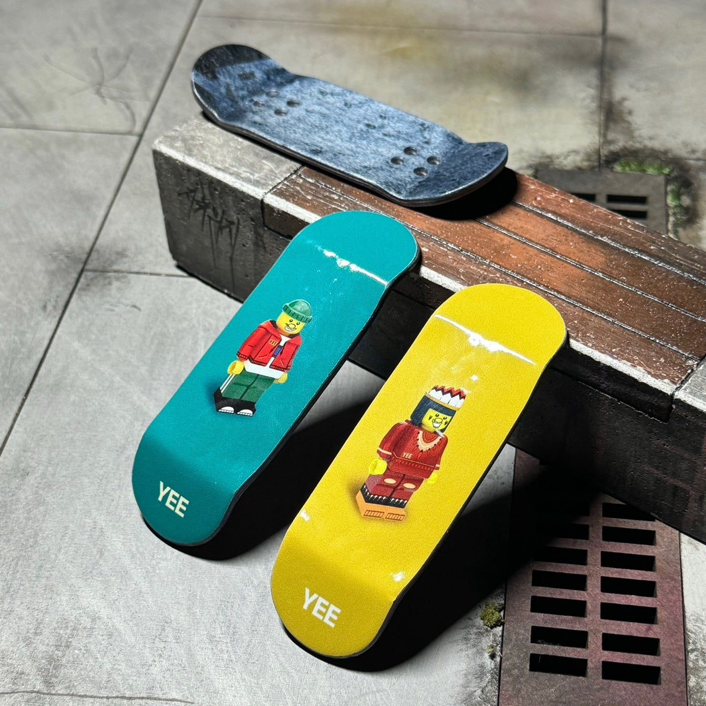 YEE PRO DECK  'YELLOW LEGO'